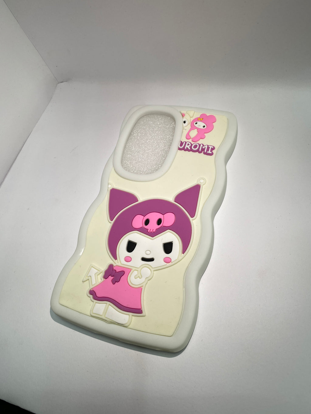 جراب سامسونج ابيض كيوت ابيض S24 Ultra