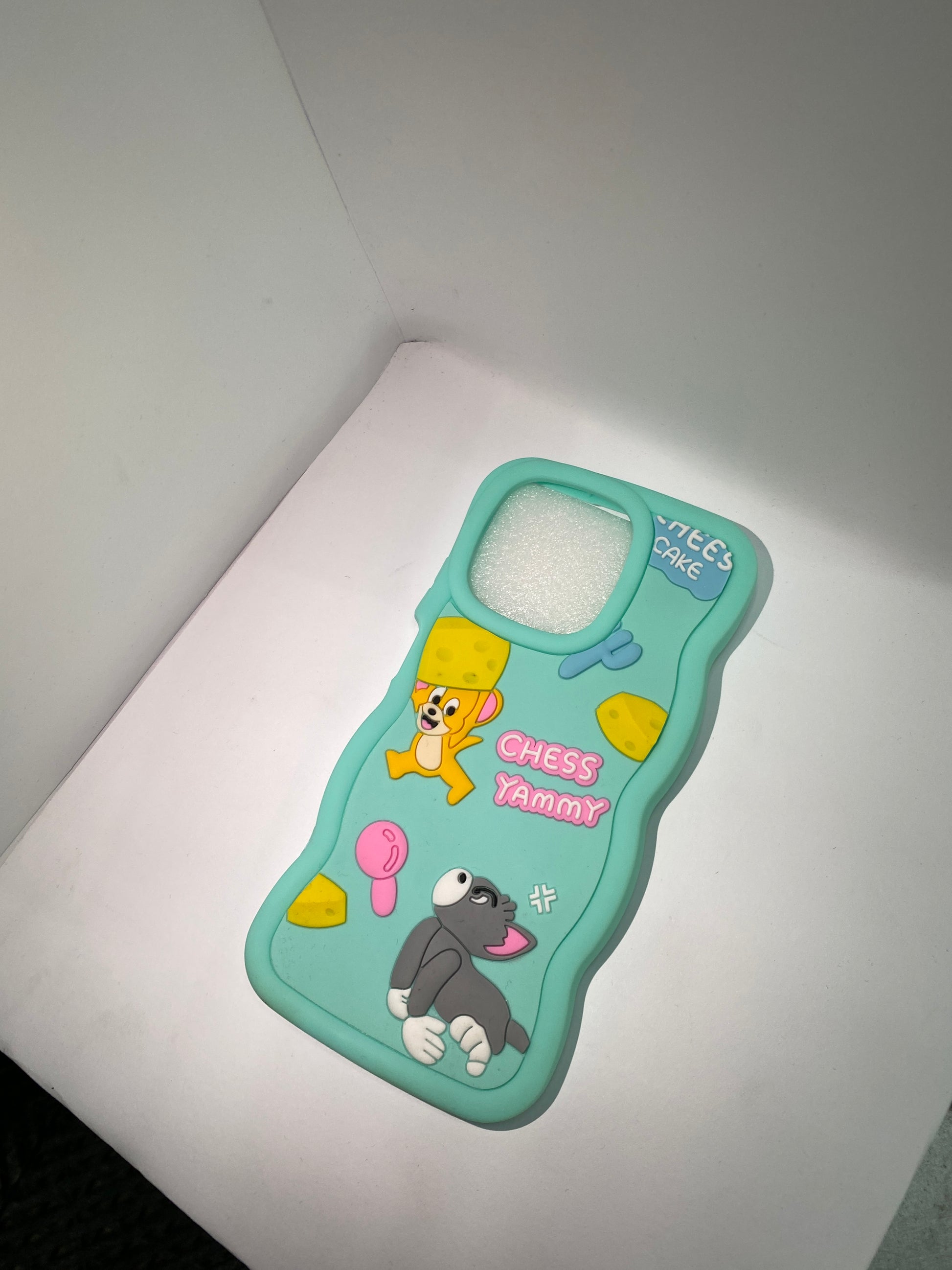 Tom&Geryy Cover for iPhone 16 pro max
