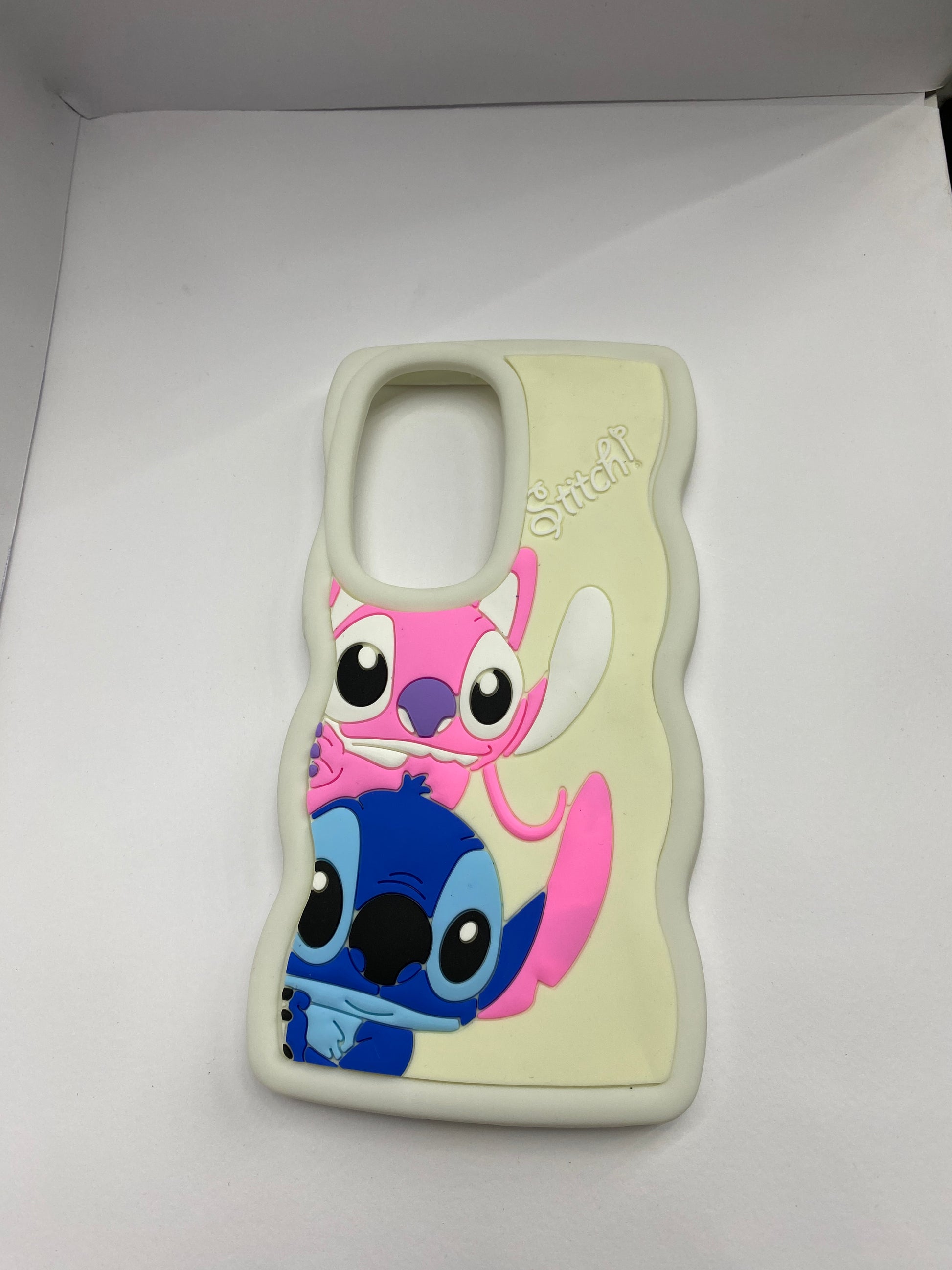 جراب سامسونج استيتش ابيض S24 ultra