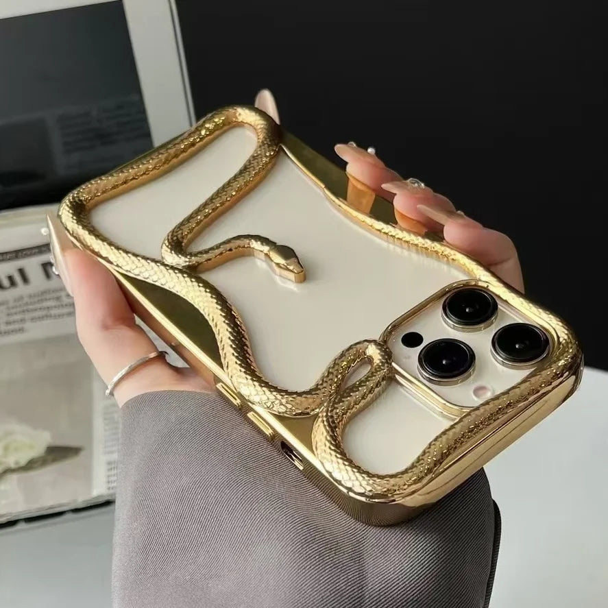 Fashion Snake Pattern Case For iPhone 16 Pro Max 15 14 Pro Luxry Plating Hollow Out Cover For iPhone 13 12 11 Transparent Cover