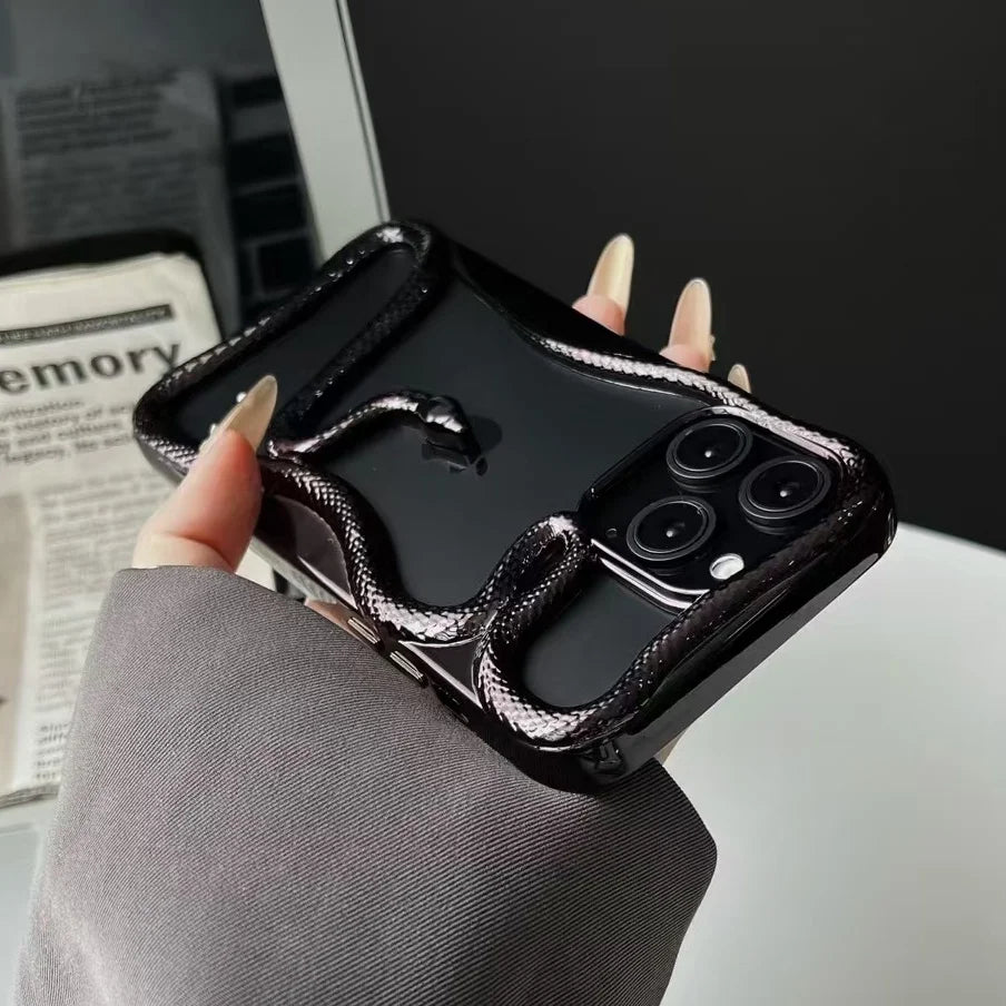 Fashion Snake Pattern Case For iPhone 16 Pro Max 15 14 Pro Luxry Plating Hollow Out Cover For iPhone 13 12 11 Transparent Cover