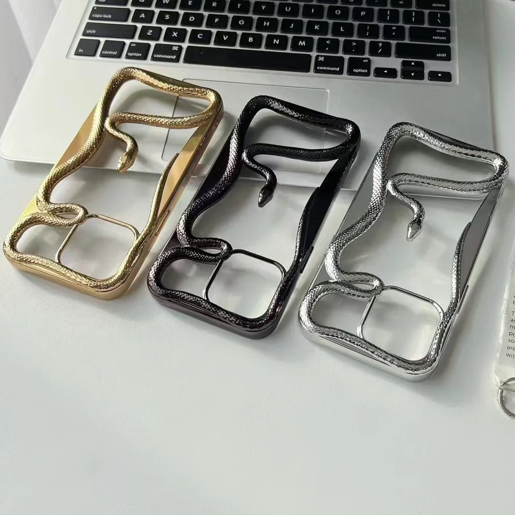 Fashion Snake Pattern Case For iPhone 16 Pro Max 15 14 Pro Luxry Plating Hollow Out Cover For iPhone 13 12 11 Transparent Cover