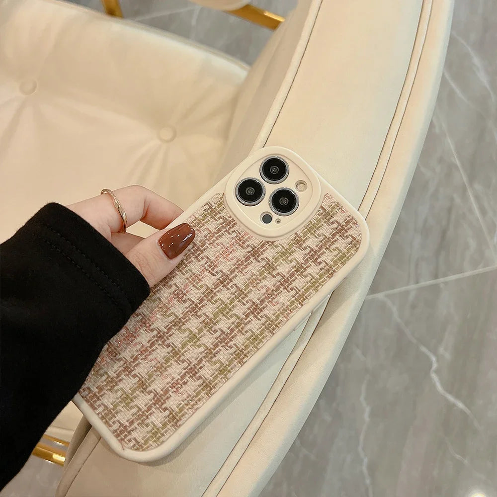 Classic Knitted Check Houndstooth Phone Case for iPhone17 16 15 14 12 13 11 Pro ProMax Plus X XR Xsmax Shockproof Soft Cover