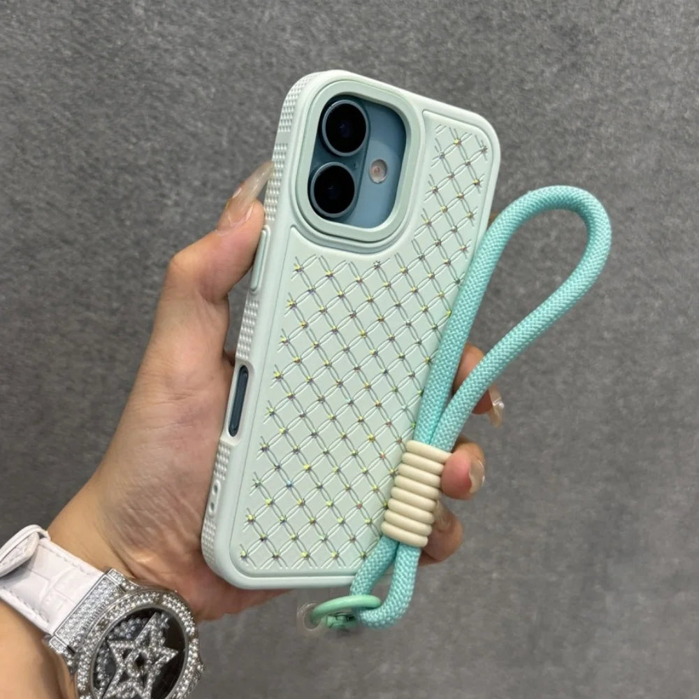 Luxury Flash Diamond Wrist Strap Lanyard Phone Case For iPhone 16e 15 14 13 12 11 Pro Max 16 Plus Sparkling Shockproof Cover