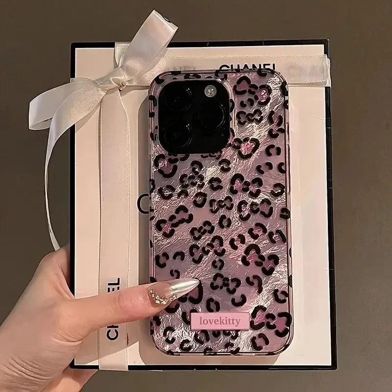 Case for iPhone 15 Fashionable Butterfly Bow Print Phone Cases for iPhone 16 14 13 12 11 Pro Max X XR XS 7 8 Plus SE2 16E Cover